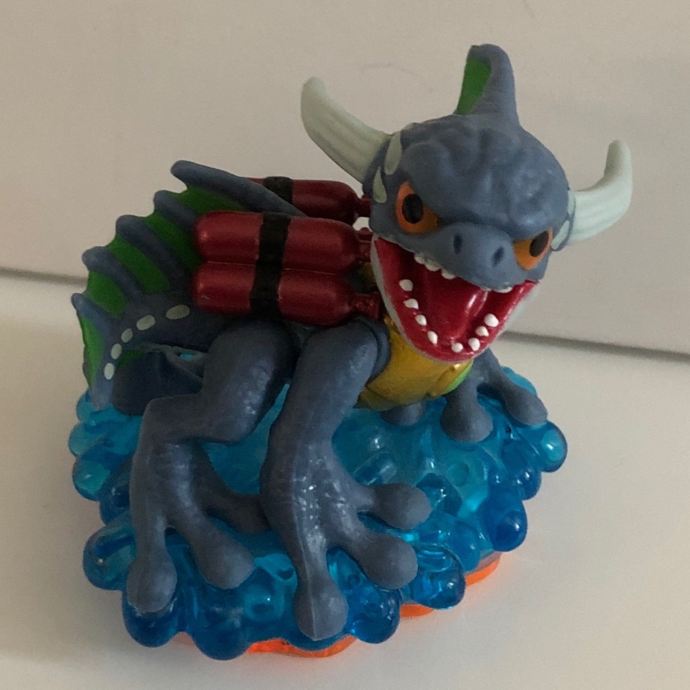 Skylanders Giants ZAP figure